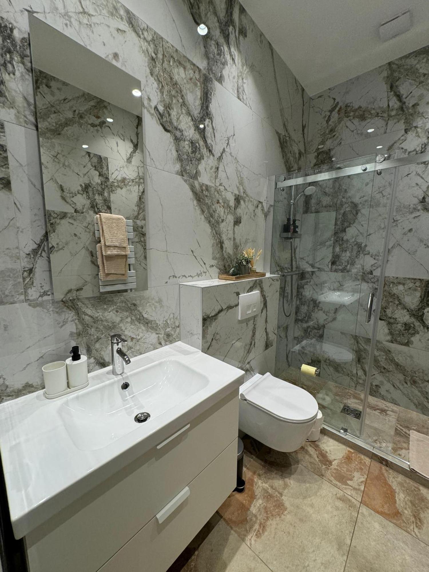 Charm Meidling Apartment Vienna